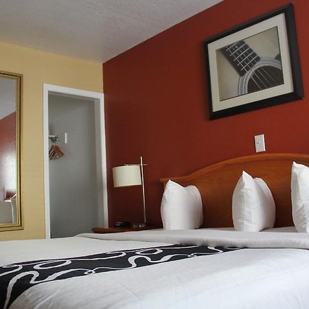 Vista Inn & Suites Beale Street メンフィス エクステリア 写真
