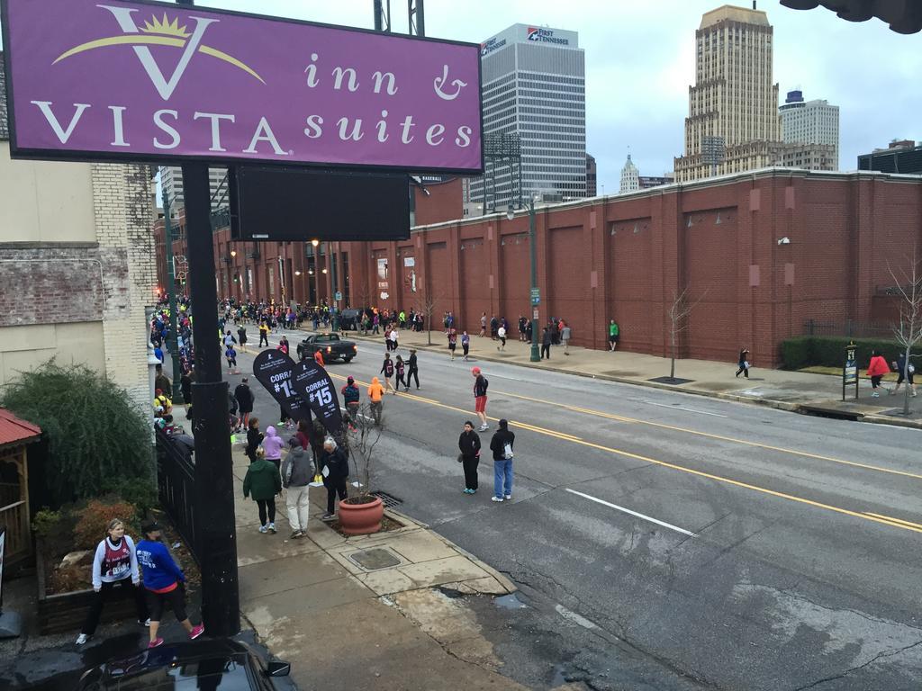 Vista Inn & Suites Beale Street メンフィス エクステリア 写真