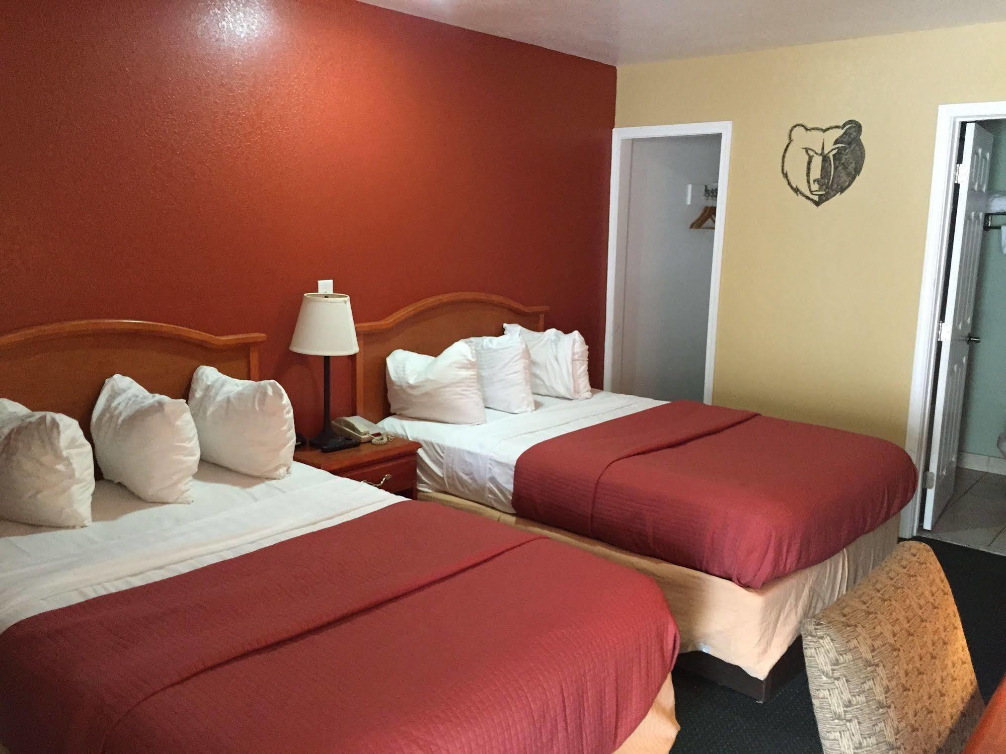 Vista Inn & Suites Beale Street メンフィス エクステリア 写真